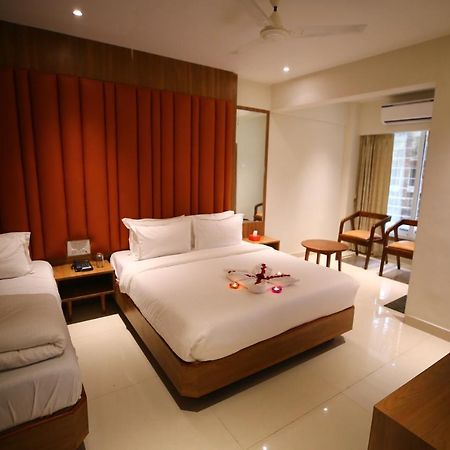 Hotel Dream Residency นาวีมุมไบ ภายนอก รูปภาพ